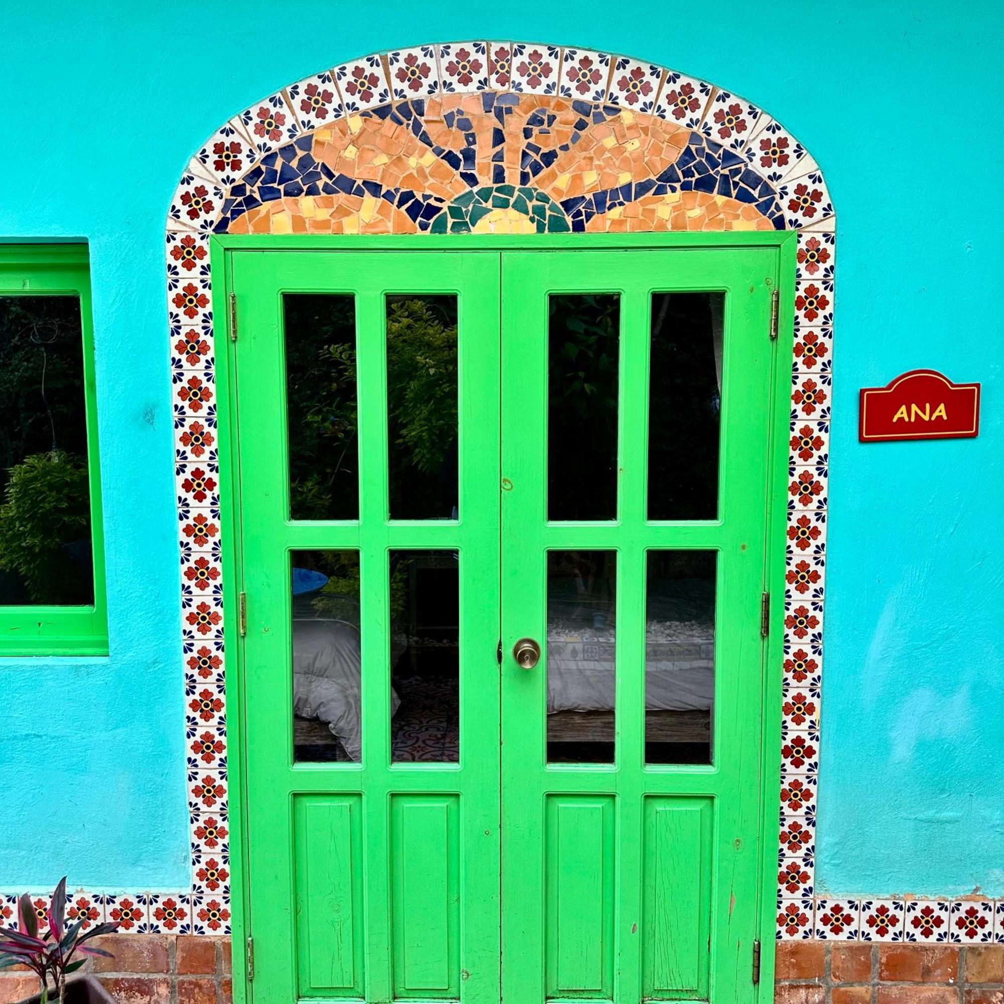 La Etelvina Suites San Cristóbal de Las Casas Værelse billede